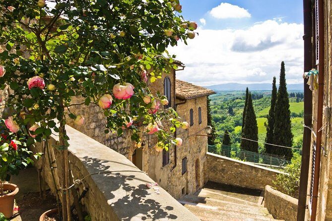 Chianti and Castle Small Group Tour from San Gimignano - FAQ