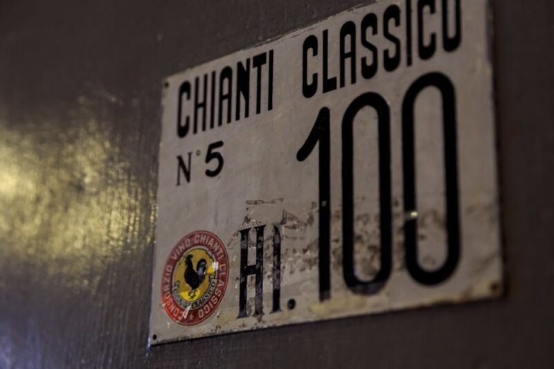 Chianti: Wine and Olive Oil Tasting with Cellar Tour - Who Should Consider This Experience?