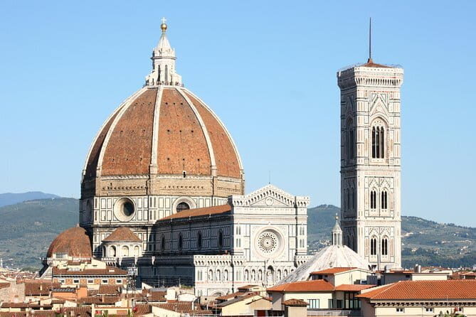 Chianti Wine Tour with 3 Wineries, Food Pairings and Tuscan Lunch - Authentic Experiences Gained from the Tour