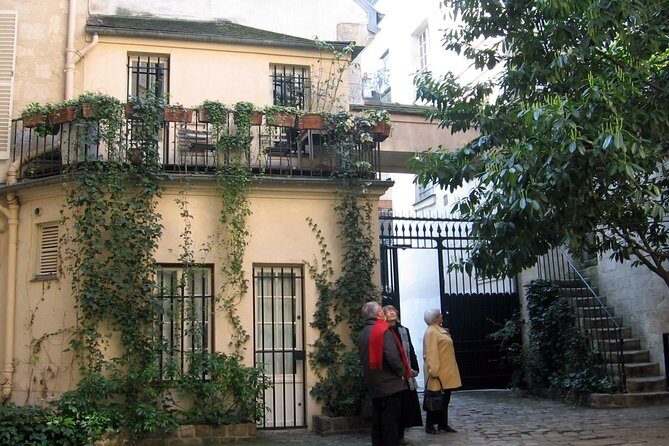 Chic and Classic: Saint-Germain-des-Prés Lifestyle Walking Tour - Price and Value