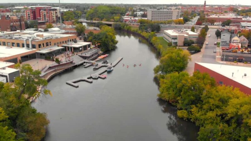 Chicago: 2-Hour Kayak Rental from North Rockwell - An Honest Look at the Kayak Experience in Chicago