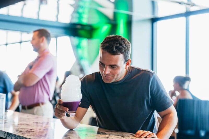 Chicago: 360 CHICAGO Observation Deck Ticket - A Closer Look at the 360 CHICAGO Experience