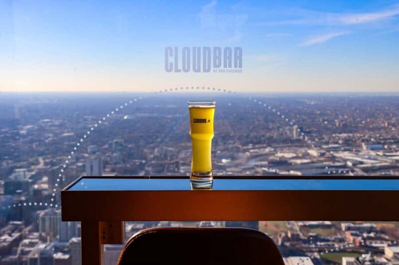 Chicago: 48-hour Hop-on Hop-off Tour and 360 CHICAGO Deck - The Sum Up