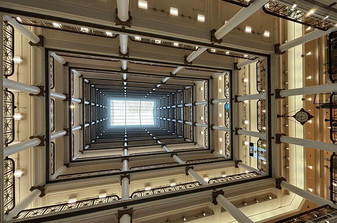 Chicago Architecture and Ghost Tour - Authentic Insights from Reviews