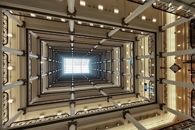 Chicago Architecture and Ghost Tour - The Sum Up