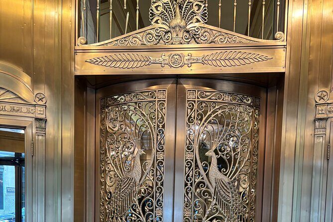 Chicago Architecture and True Crime History Tour - The Sum Up