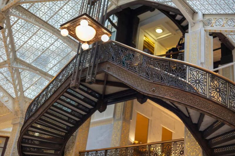 Chicago Architecture and True Crime Tour: Christmas Edition - A Unique Blend of Chicago’s Architecture and True Crime