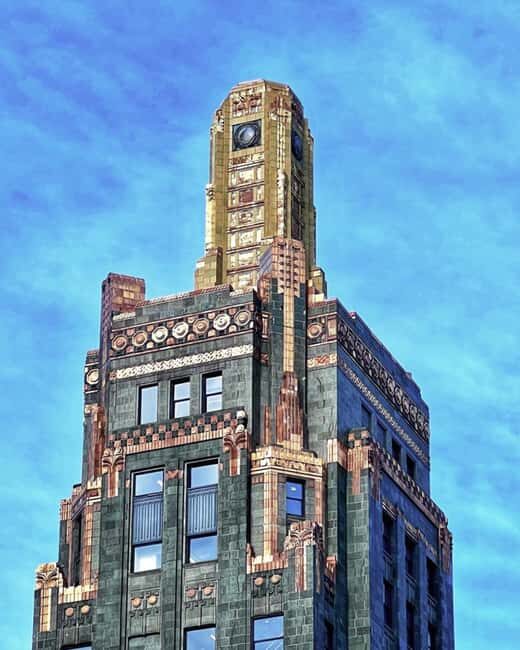 Chicago: Art Deco Madness Walking Tour - Key Points