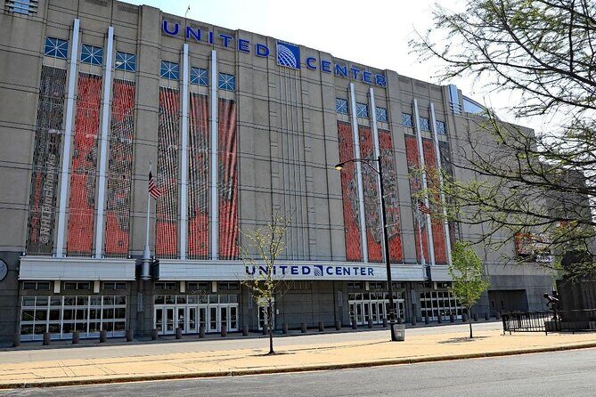 Chicago Bulls Basketball Game Ticket at United Center - Introducing the Chicago Bulls Game Experience