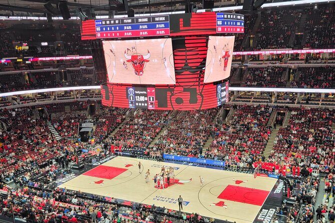 Chicago Bulls Basketball Game Ticket at United Center - The Experience of Watching a Chicago Bulls Game at United Center