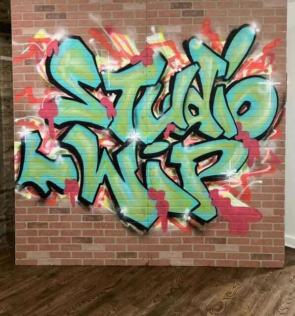 Chicago: BYOB Spray Paint and Sip Workshop - Who Should Consider This Tour?
