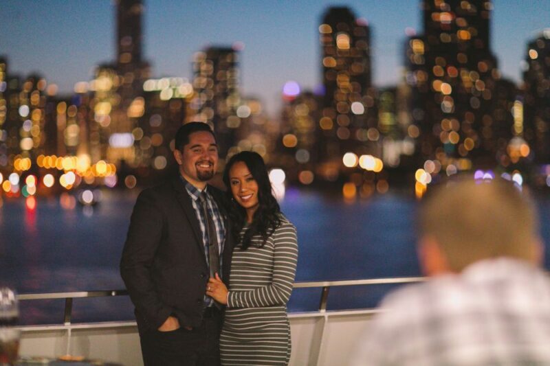 Chicago: Christmas Eve Lake Michigan Gourmet Dinner Cruise - The Gourmet Dinner