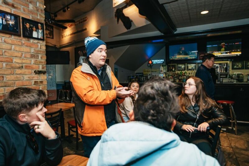 Chicago: Classic Food Walking Tour with Bike or Kayak Rental - Breaking Down the Itinerary in Detail