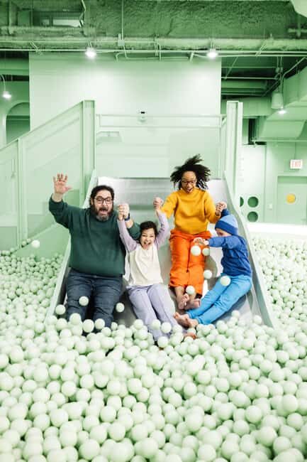 Chicago: Color Factory Chicago General Admission Ticket - Key Points