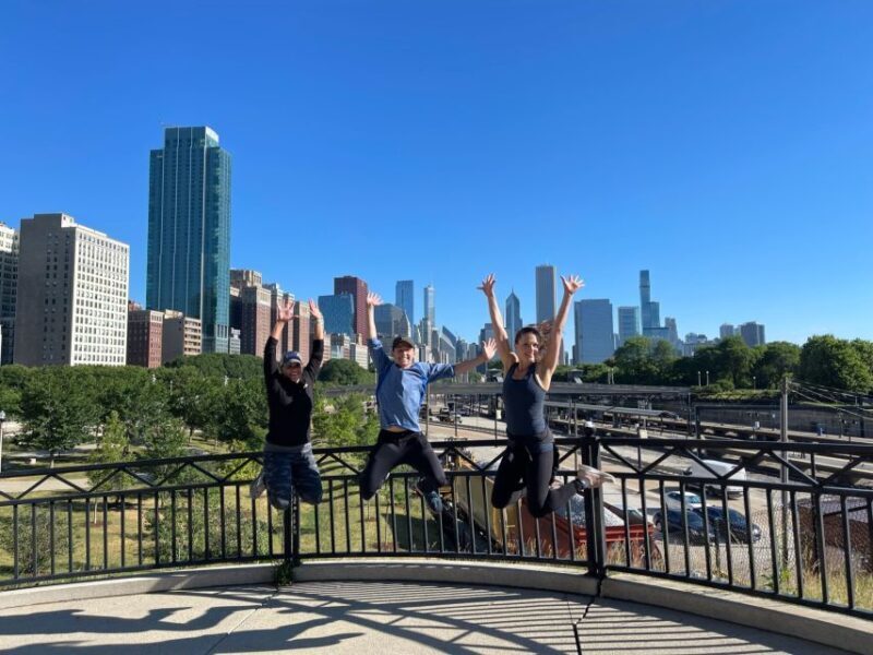 Chicago: Downtown Highlights Running Tour - The Experience: What to Expect on the Chicago Downtown Highlights Running Tour