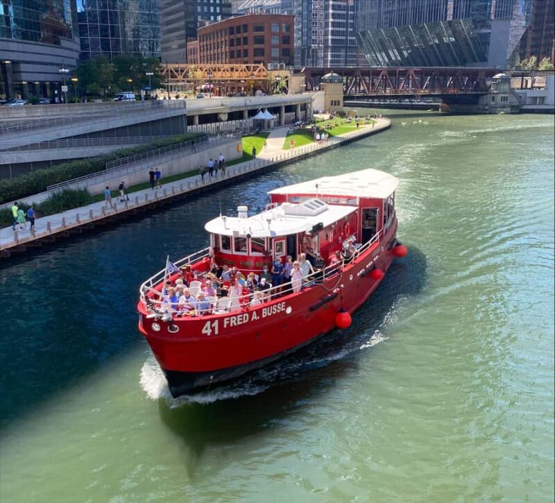 Chicago: Fireworks Cruise on a Historic Fireboat - The Atmosphere and Who Will Enjoy It
