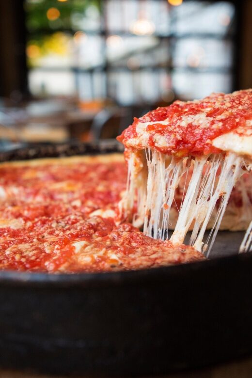Chicago: Full Day Food Walking Tour + FREE Bike/Kayak Rental - A Deep Dive Into the Chicago Food & Landmark Tour