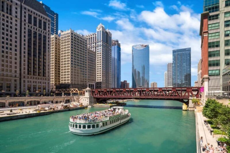 Chicago: Full-Day Guided City Tour by Bus - The Highlights in Detail