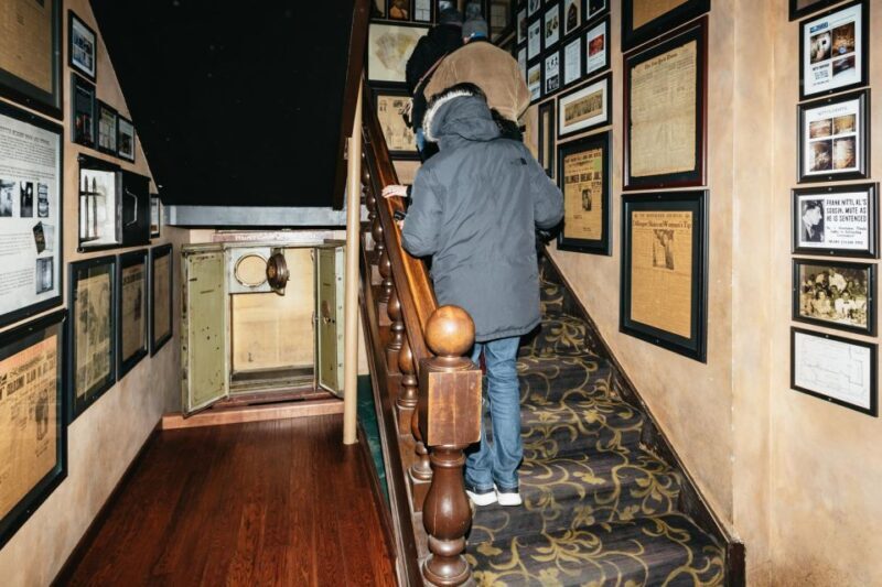 Chicago: Gangsters and Food Tasting Walking Tour - FAQ