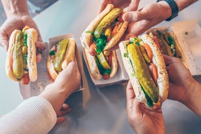 Chicago Half-Day Walking Food Tour with Free Bike or Kayak Rental - Key Points