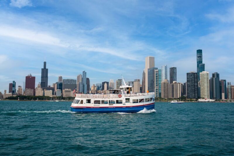 Chicago: Lake Michigan Skyline Cruise - The Route and Landmarks