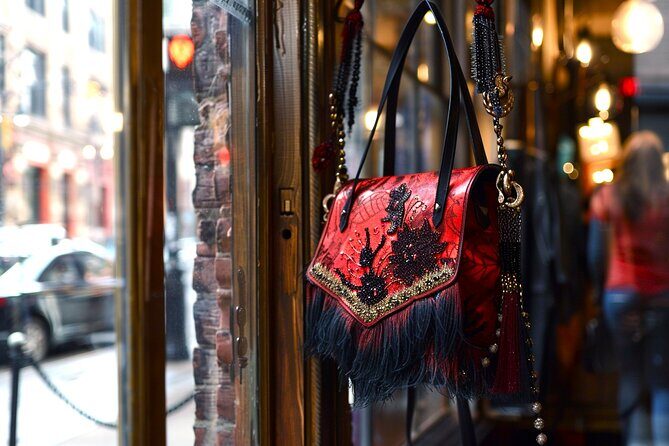 Chicago Local Fashion Designers Shopping Tour with a Stylist - Starting Point: Roscoe Village