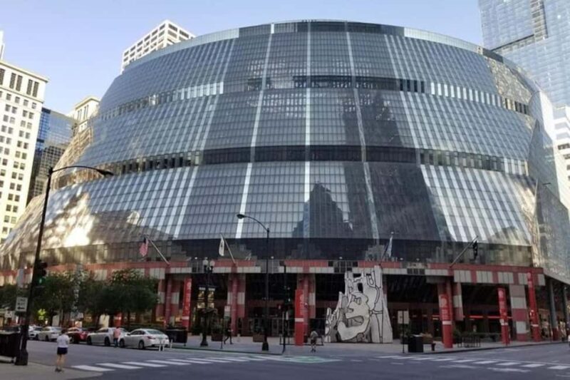 Chicago: Loop Neighborhood Guided Walking Tour - What to Expect During Your Two Hours