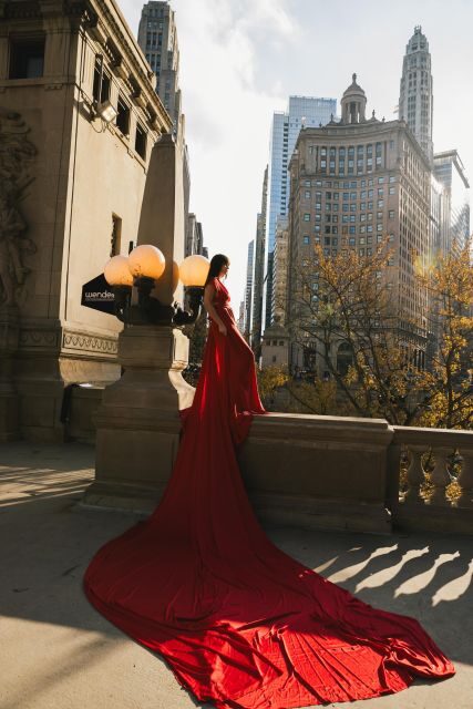 Chicago Luxury Flying Dress Photoshoot - The Experience’s Strengths and Considerations