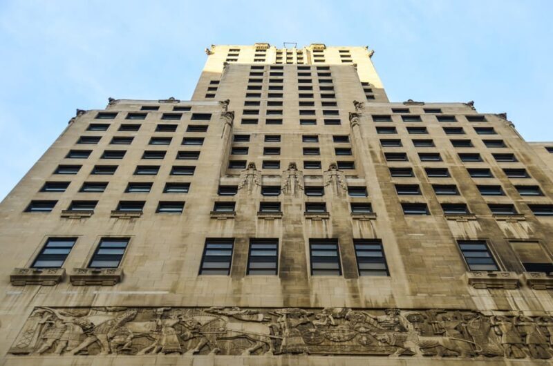 Chicago: Magnificent Mile Walking Tour - Who Should Consider This Tour?