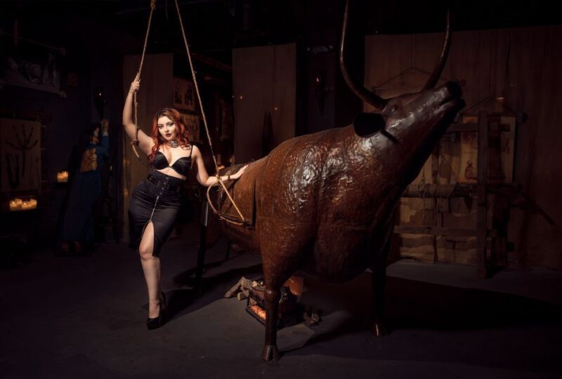 Chicago: Medieval Torture Museum Ticket with Ghost Hunting - An In-Depth Look at the Medieval Torture Museum Experience