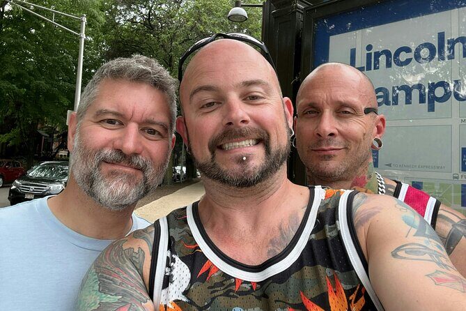 Chicago Murder Mystery Quest Outdoor Detective Escape Game - A Closer Look at the Chicago Murder Mystery Quest