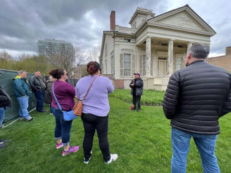 Chicago: Prairie Avenue Ghost Hunt - Chicago: Prairie Avenue Ghost Hunt — A Spooky Journey into the Gilded Age