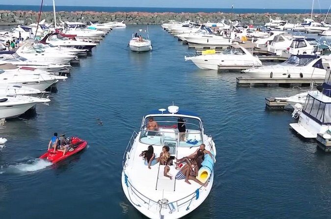 Chicago Private Rental Yacht Charter - The Sum Up