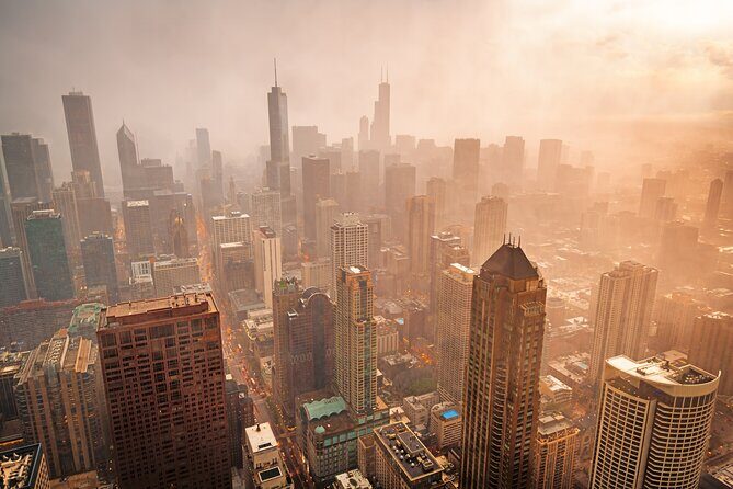 Chicago Scavenger Hunt Adventure Tour Private - Key Points