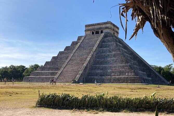 Chichén Itzá and Cenotes Day Trip with Traditional Lunch - A Deep Dive into the Experience