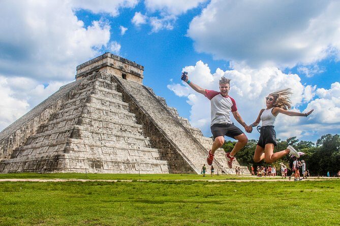 Chichen Itza Cenote and Valladolid from Cancun - FAQ