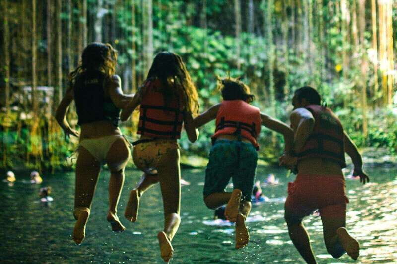 Chichen Itza & Cenote Private Tour - Dining on Authentic Yucatecan Cuisine