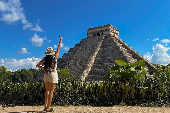 Chichen Itza + Cenote Suytun and Ikkil + Buffet and more! - A Full Breakdown of the Experience