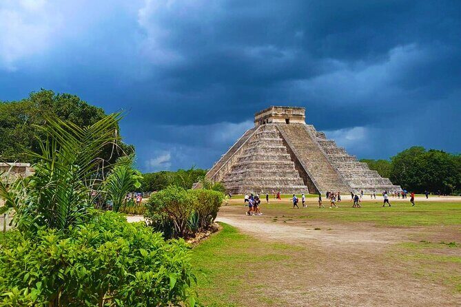 Chichen Itza, Cenote & Valladolid Tour with Lunch - FAQs