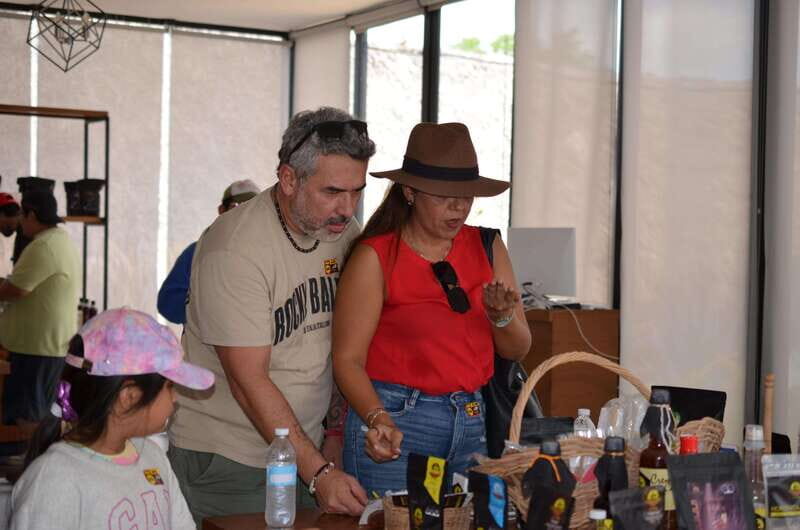 Chichén Itzá Plus: Complete Tour with Free Drinks - Practical Tips for Travelers