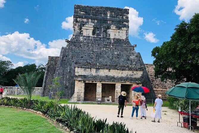 Chichén Itzá Premium Cenote y valladolid Day Tour - Exploring the Itinerary: What You Can Expect