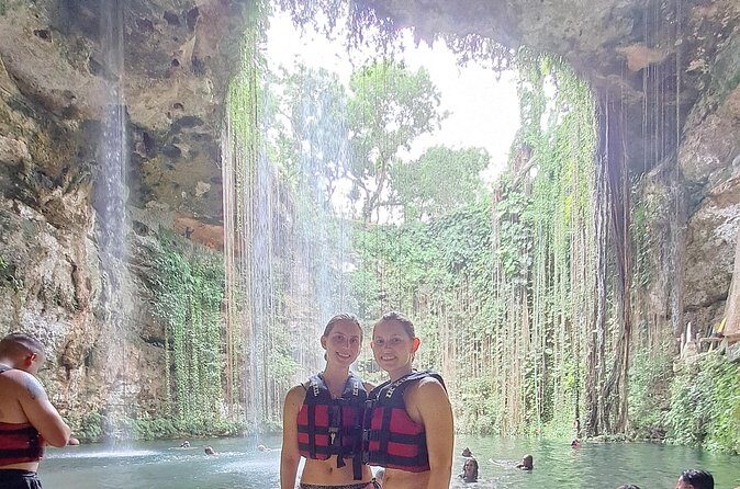 Chichen Itza Tour with Food and 3 Cenotes from Valladolid - FAQ