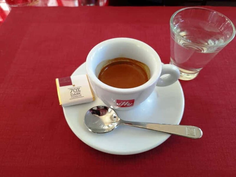 Chill coffee or meal break at illy Caffè in St.Mark's Square - Final Thoughts