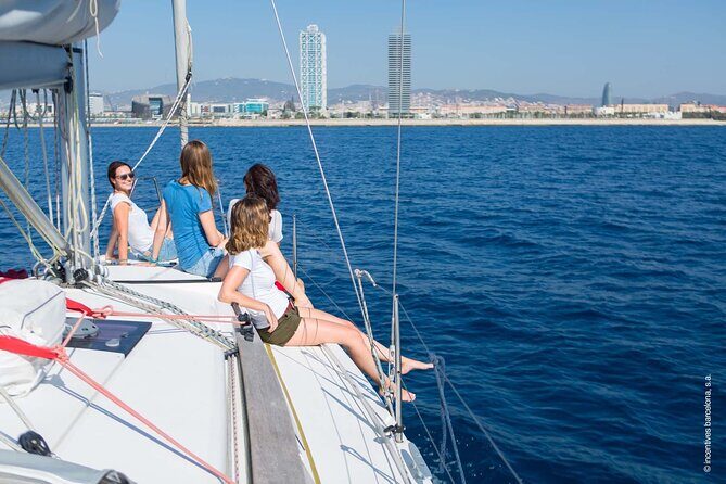 Chill Out Sailing from Barcelona - Private Tour - Who Should Consider This Tour?