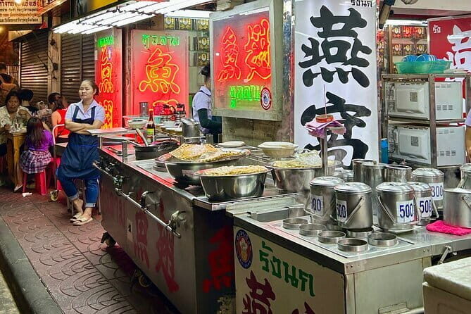Chinatown Street Food Small Group Tour in Bangkok - An In-Depth Look at the Chinatown Street Food Tour in Bangkok