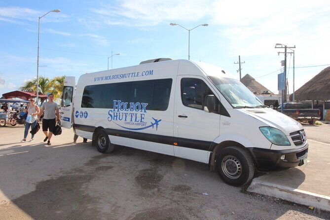 Chiquila Cancun Airport Private Shuttle 1 to 3 Person - Who Should Consider This Service?
