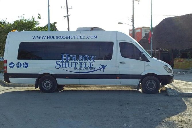 Chiquila Playa del Carmen Shared Shuttle - An In-Depth Look at the Shuttle Experience