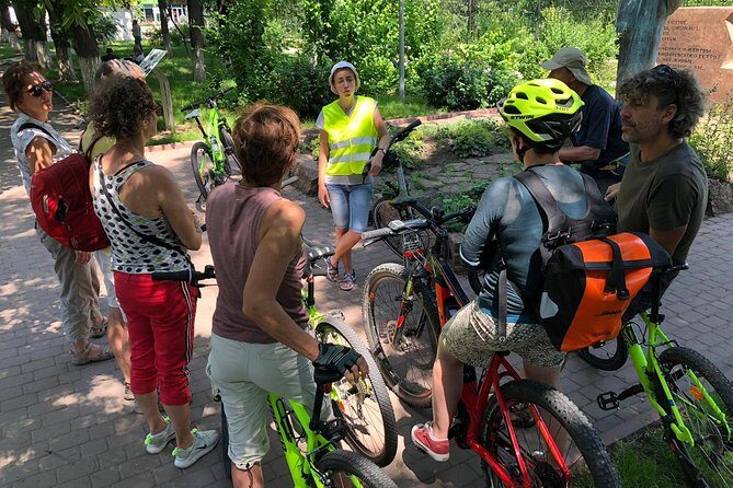 Chisinau Half-Day Private Tour by Bike with Local Guide - FAQ