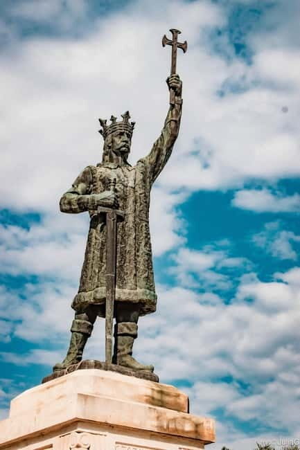 Chisinau Walking Tour with Local Guide - Practical Tips for Tour-Goers