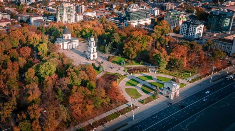 Chisinau Walking Tour with Local Guide - The Sum Up